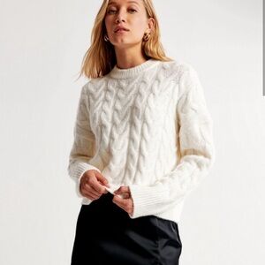 Abercrombie & Fitch Cable Wedge Crewneck Sweater XXL